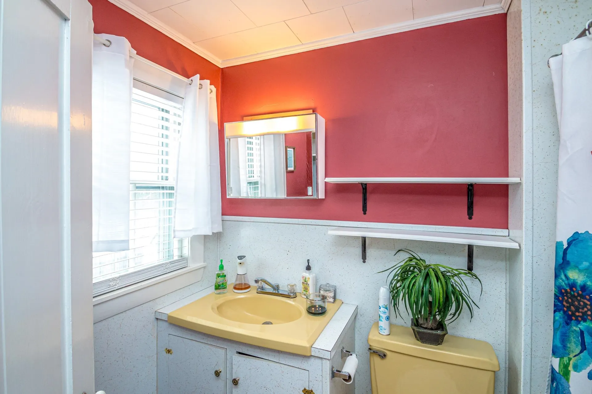 75 Elm Street Whitefield NH 03598