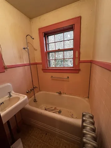7 Towle Avenue Hampton NH 03842