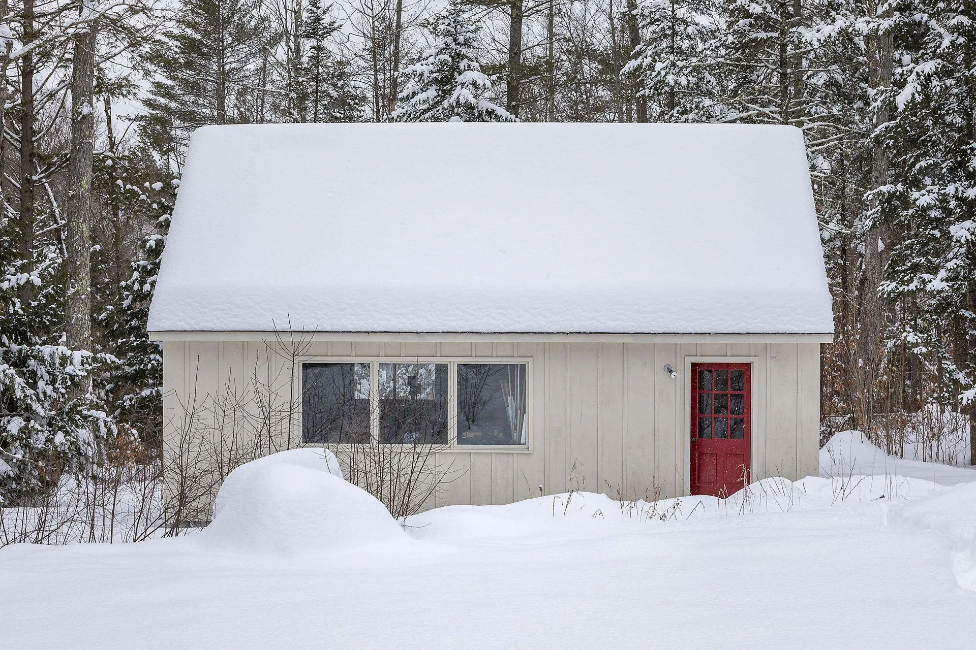 573 Middletown Road Londonderry VT 05148