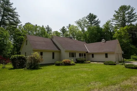 573 Middletown Road Londonderry VT 05148