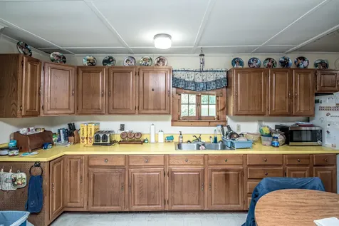 84 Grange Road Lancaster NH 03584