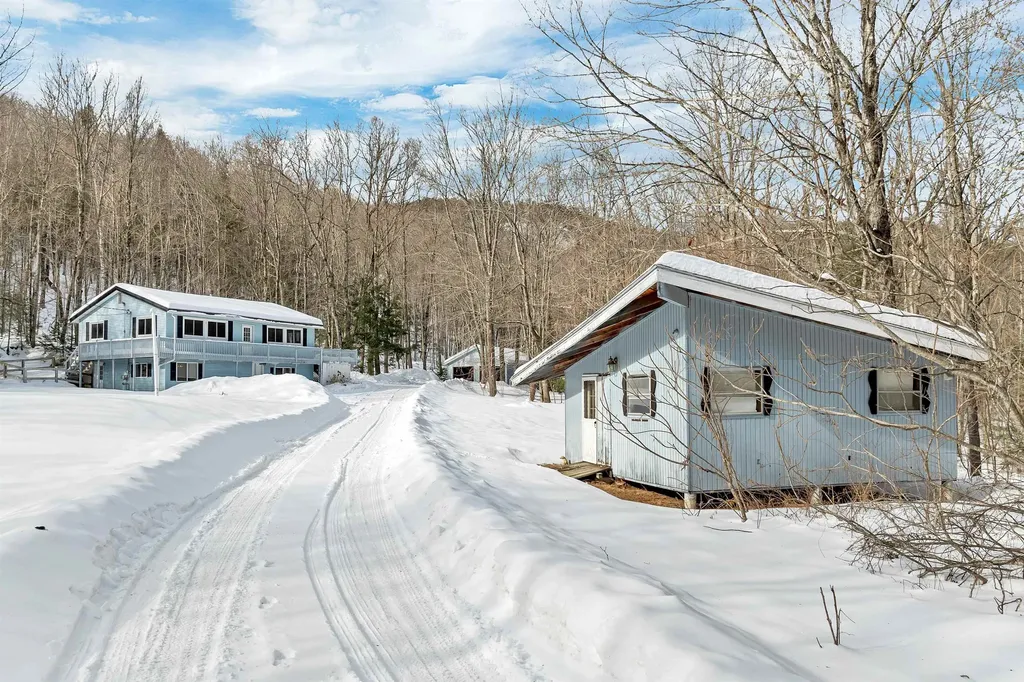 556 Winona Road New Hampton NH 03256