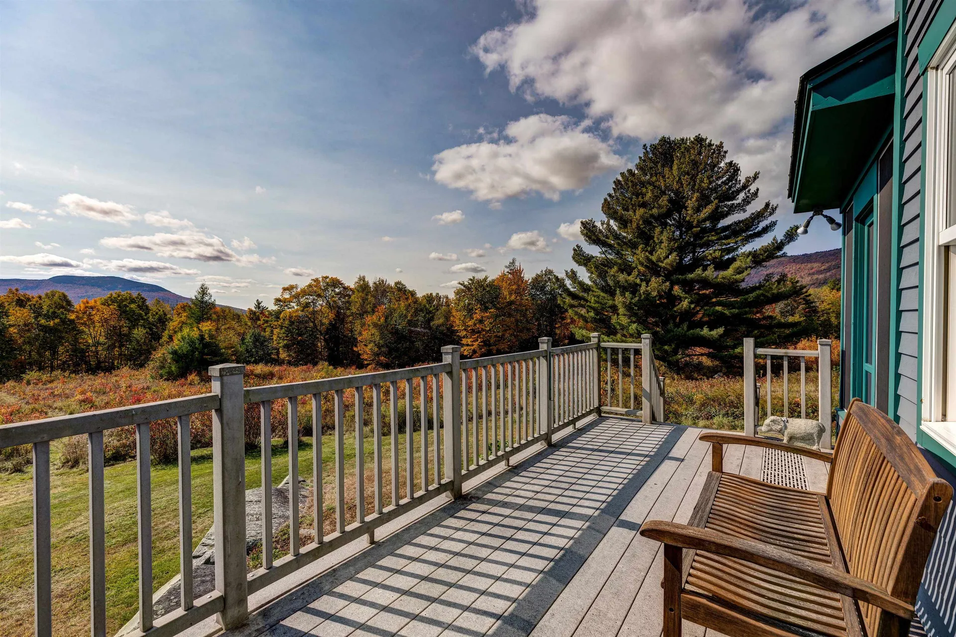 1610 Cape Moonshine Road Piermont NH 03779