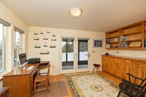 1610 Cape Moonshine Road Piermont NH 03779