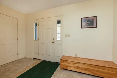 1610 Cape Moonshine Road Piermont NH 03779