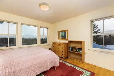 1610 Cape Moonshine Road Piermont NH 03779