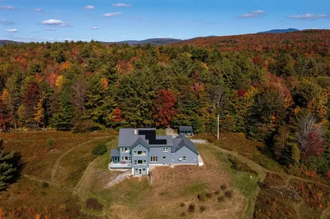 1610 Cape Moonshine Road Piermont NH 03779