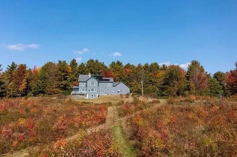 1610 Cape Moonshine Road Piermont NH 03779