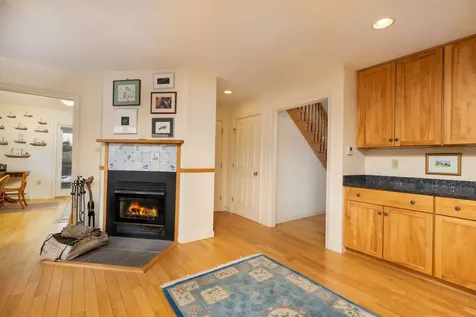 1610 Cape Moonshine Road Piermont NH 03779