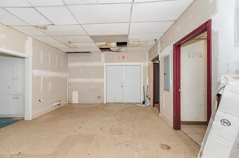 295 Daniel Webster Highway Nashua NH 03060