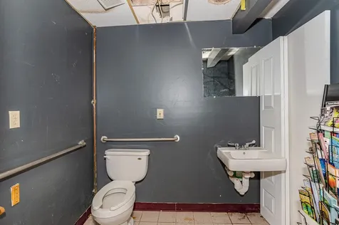 295 Daniel Webster Highway Nashua NH 03060