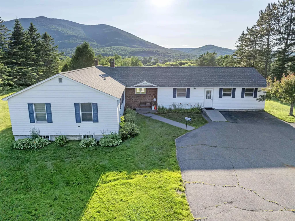251 Main Street Colebrook NH 03576