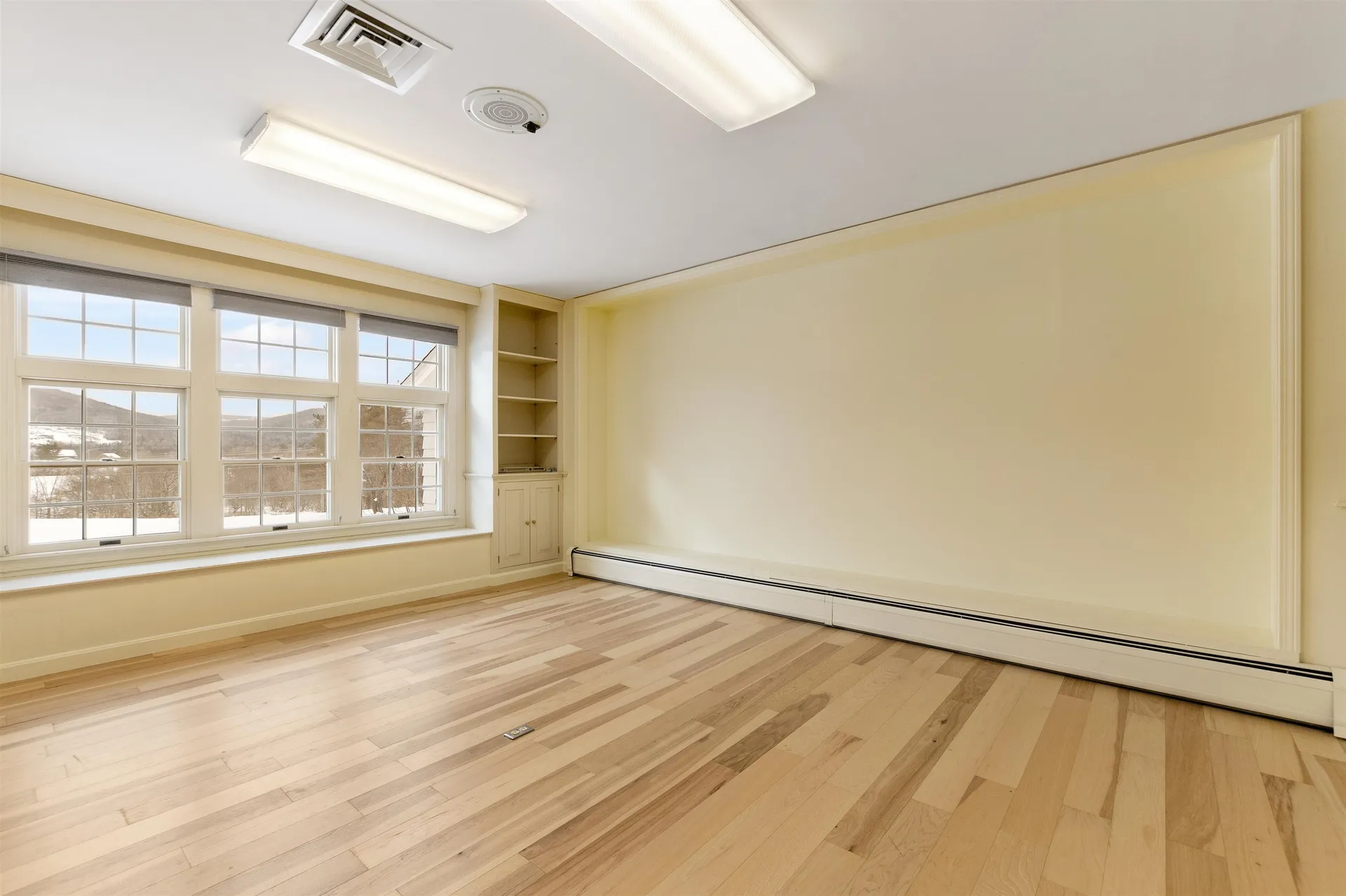 251 Main Street Colebrook NH 03576