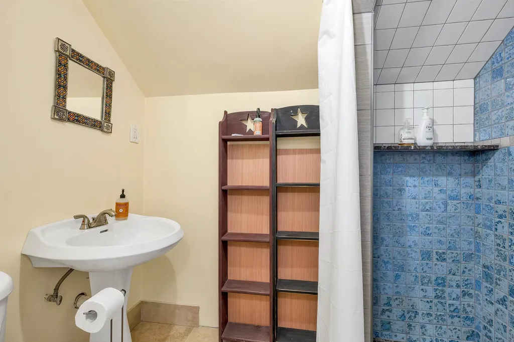 94 Province Brook Estates Road Chatham NH 03813