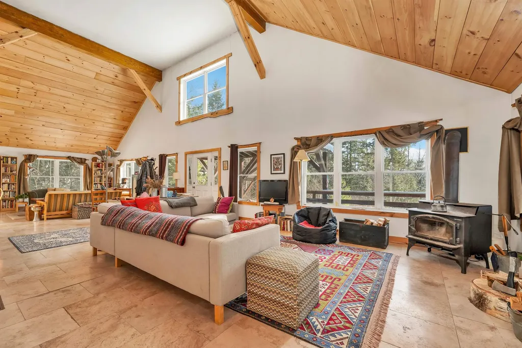 94 Province Brook Estates Road Chatham NH 03813