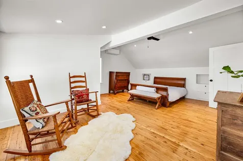 1234 Pucker Street Stowe VT 05672