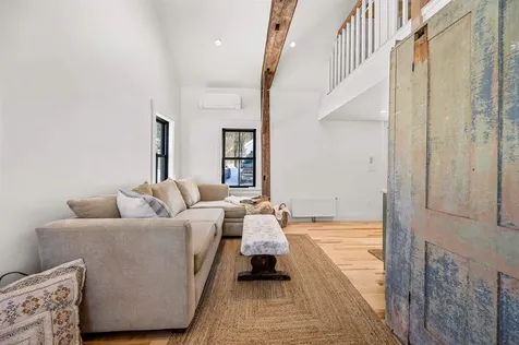 1234 Pucker Street Stowe VT 05672