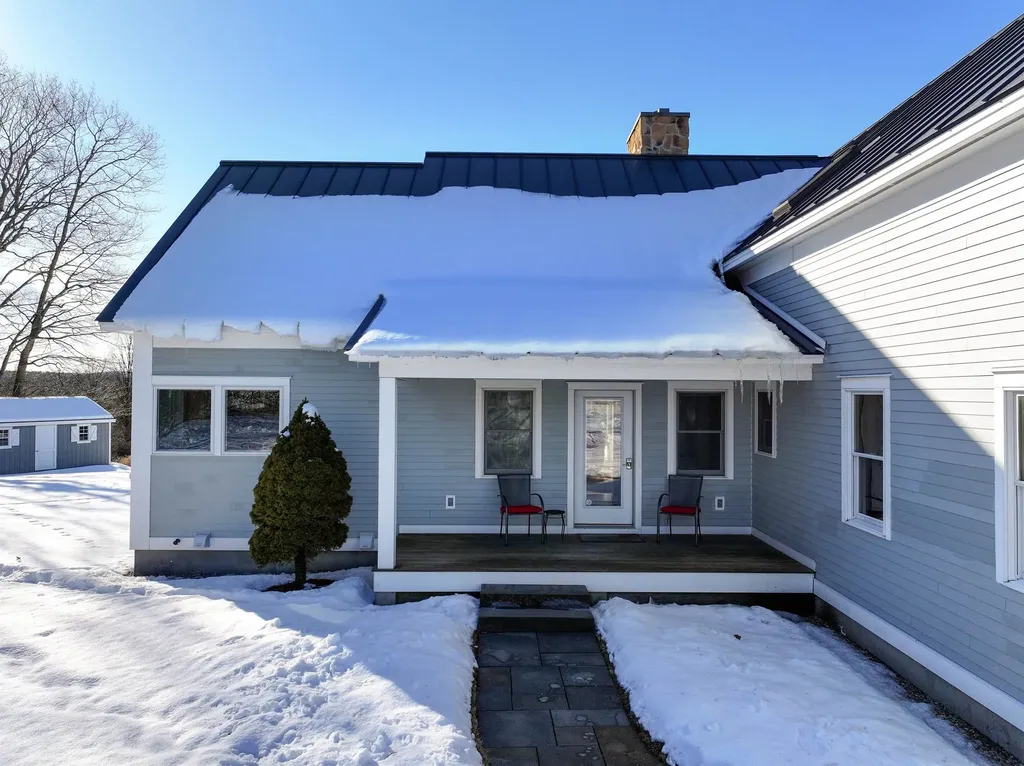 606 Dog Team Road New Haven VT 05472