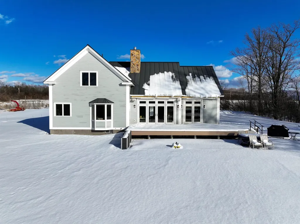 606 Dog Team Road New Haven VT 05472