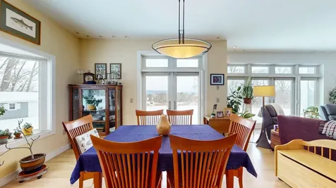 606 Dog Team Road New Haven VT 05472