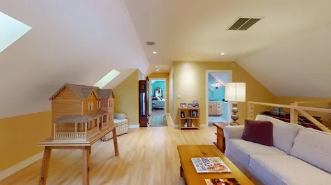 606 Dog Team Road New Haven VT 05472