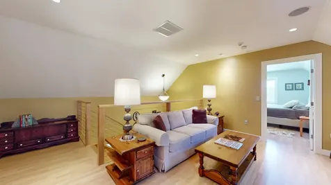 606 Dog Team Road New Haven VT 05472