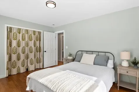 102 Mccormick Lane Sunderland VT 05250