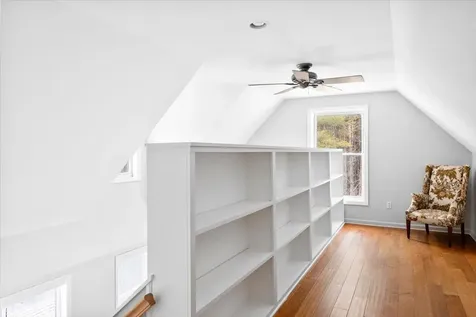 102 Mccormick Lane Sunderland VT 05250