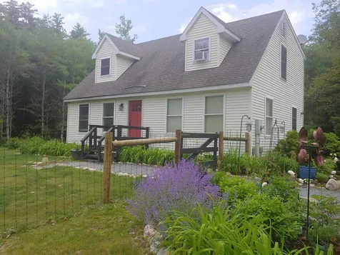 102 Mccormick Lane Sunderland VT 05250