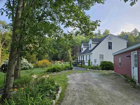 102 Mccormick Lane Sunderland VT 05250