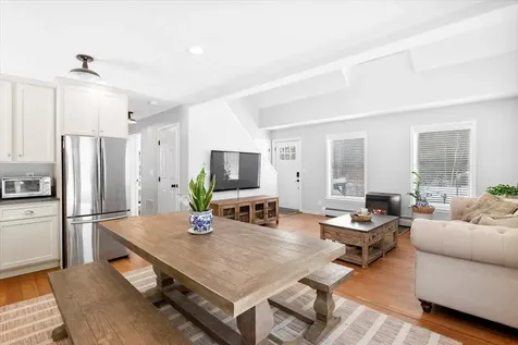 102 Mccormick Lane Sunderland VT 05250