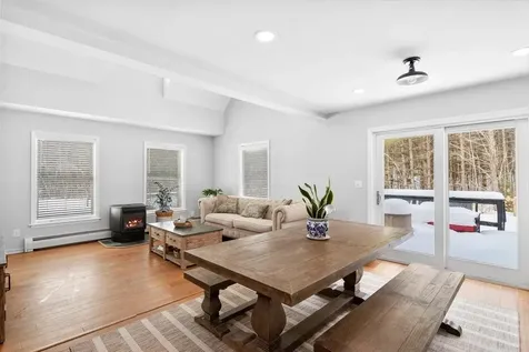 102 Mccormick Lane Sunderland VT 05250