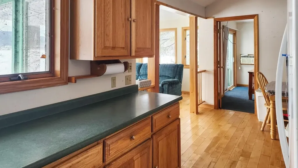 282 Shaker Boulevard Enfield NH 03748