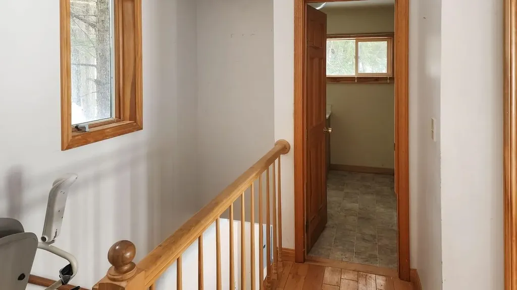 282 Shaker Boulevard Enfield NH 03748