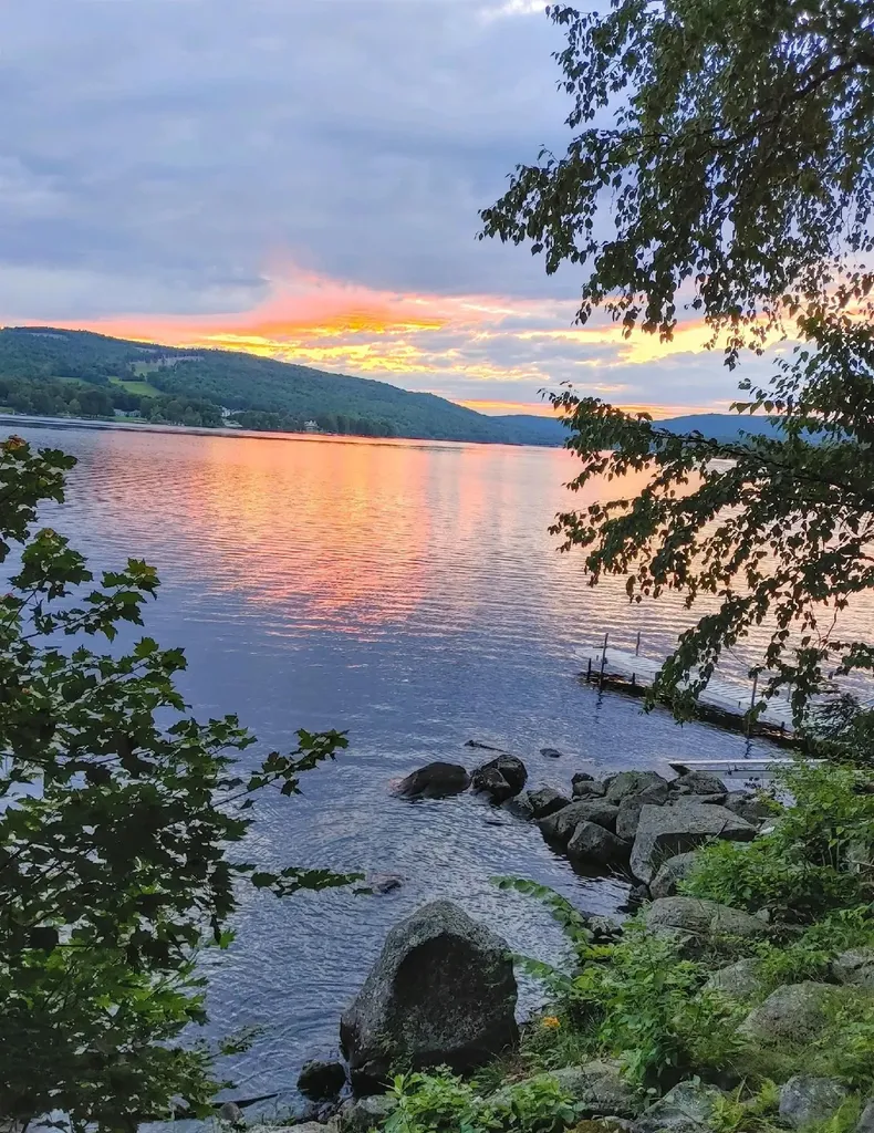 282 Shaker Boulevard Enfield NH 03748