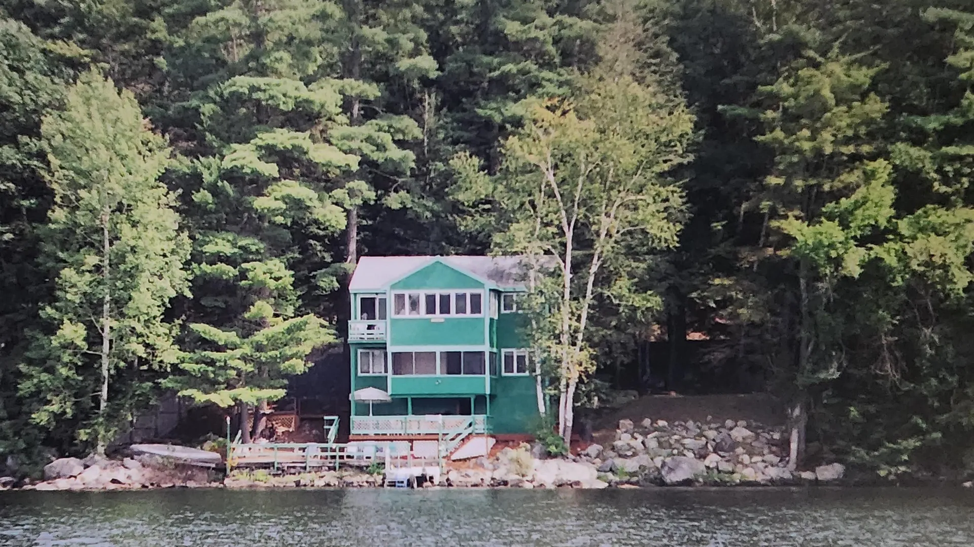 282 Shaker Boulevard Enfield NH 03748