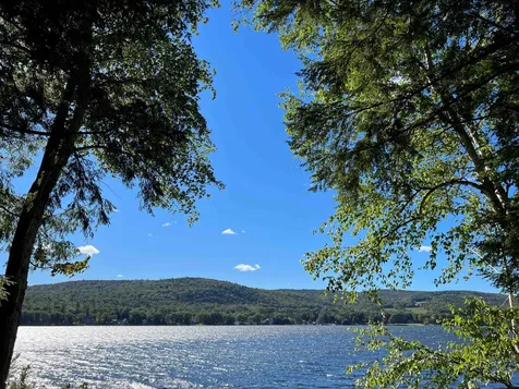 282 Shaker Boulevard Enfield NH 03748