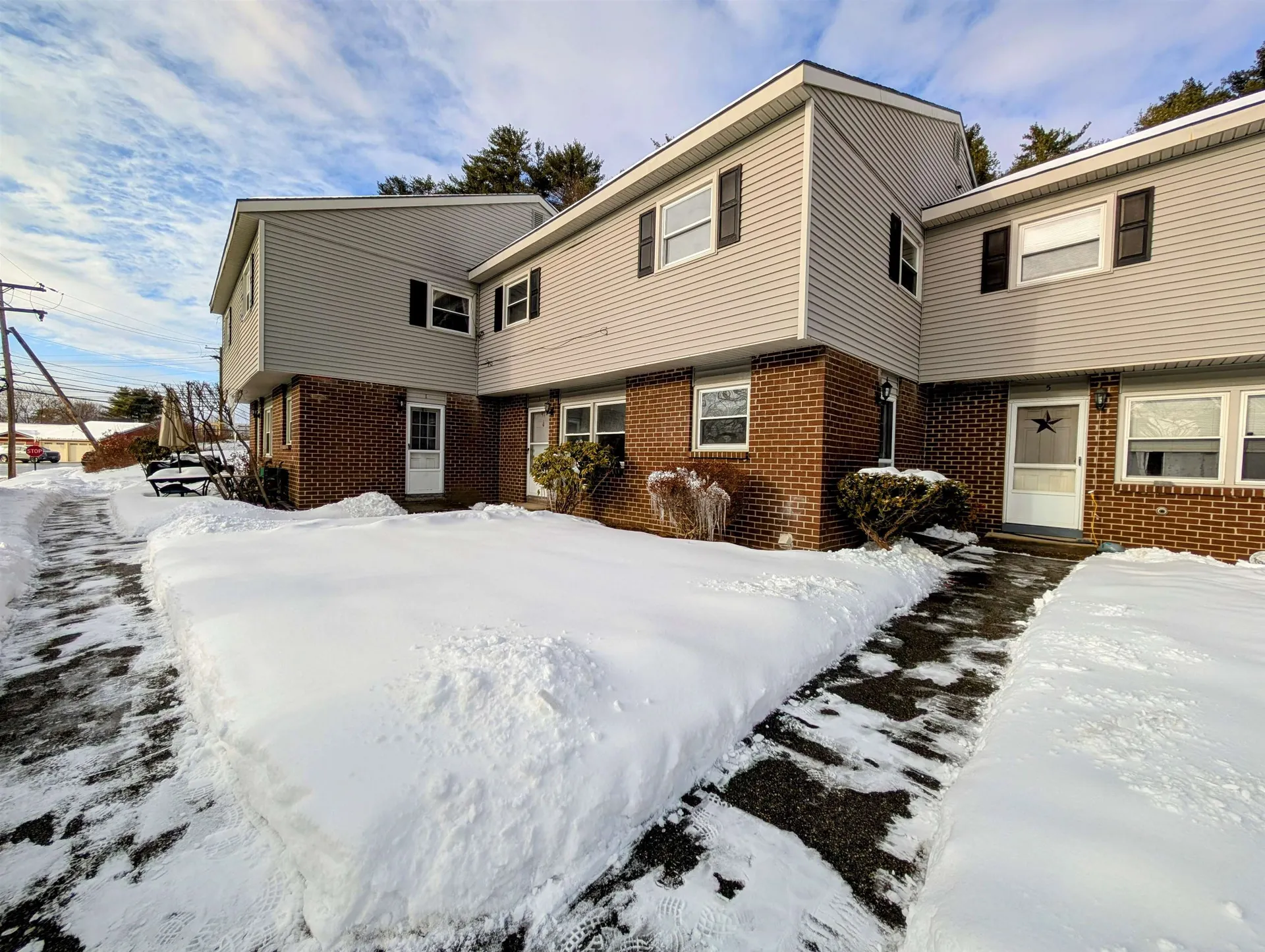 139 S Main Street Laconia NH 03246