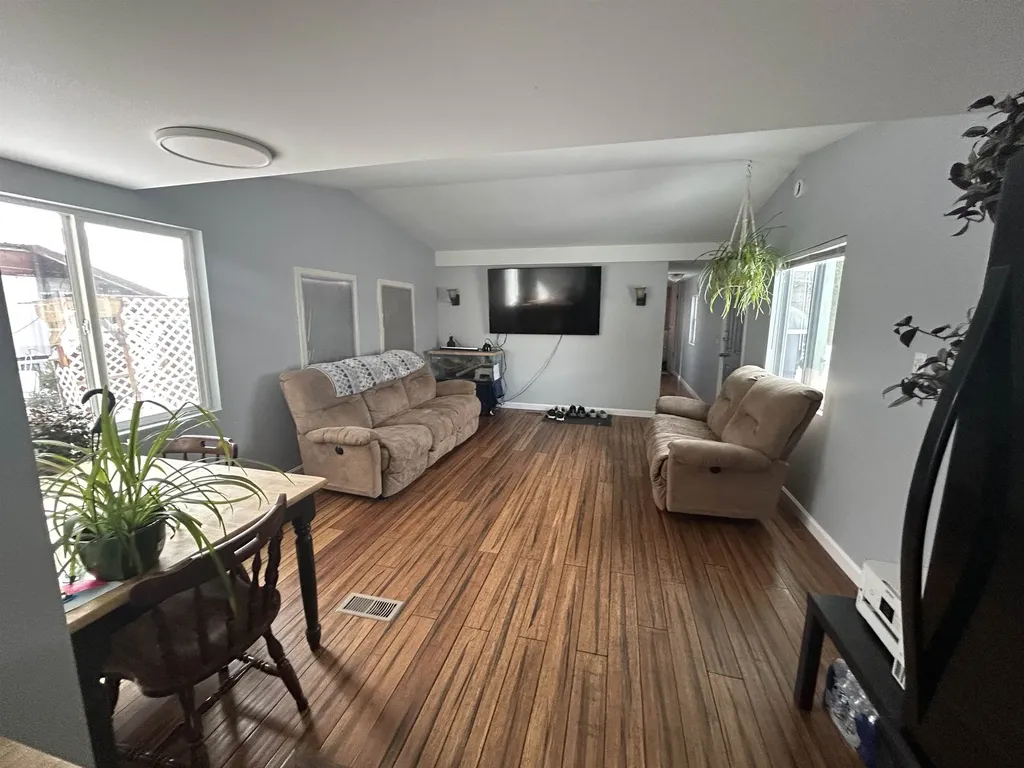 34 Moose Lane Rochester NH 03867