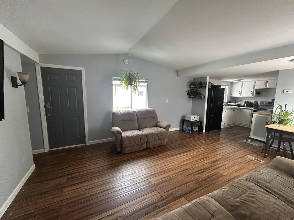 34 Moose Lane Rochester NH 03867