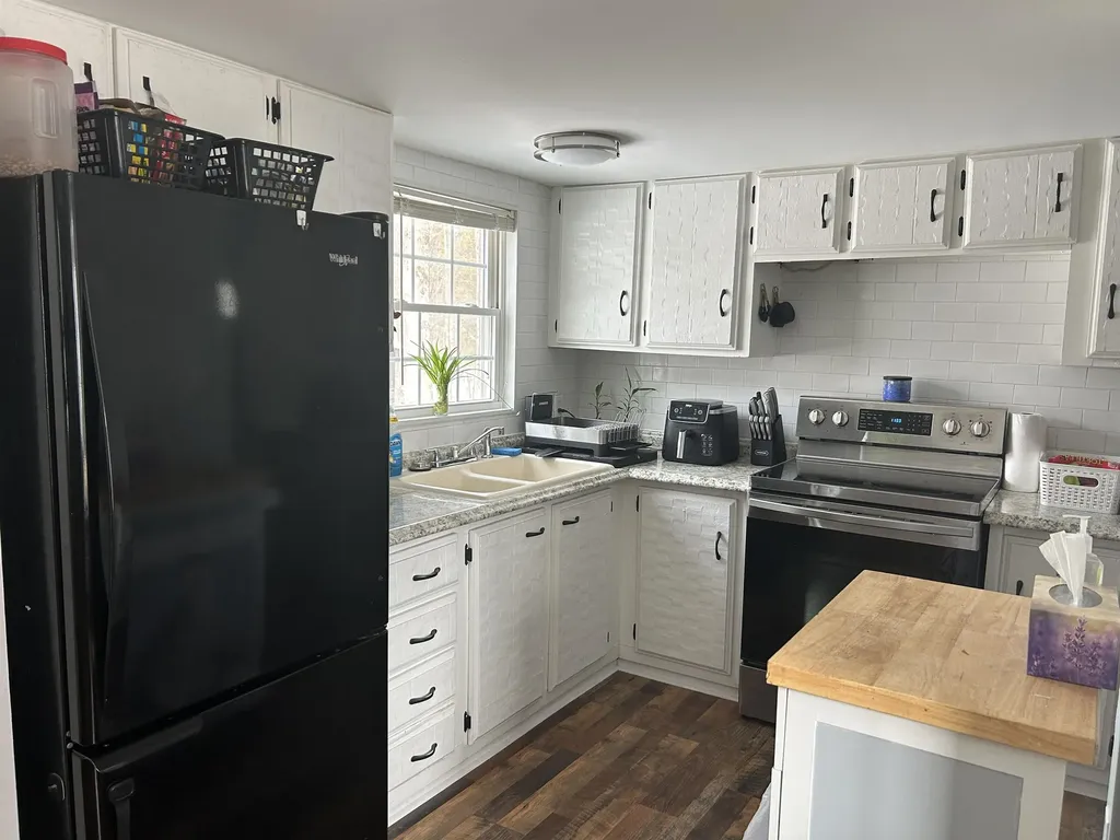 34 Moose Lane Rochester NH 03867