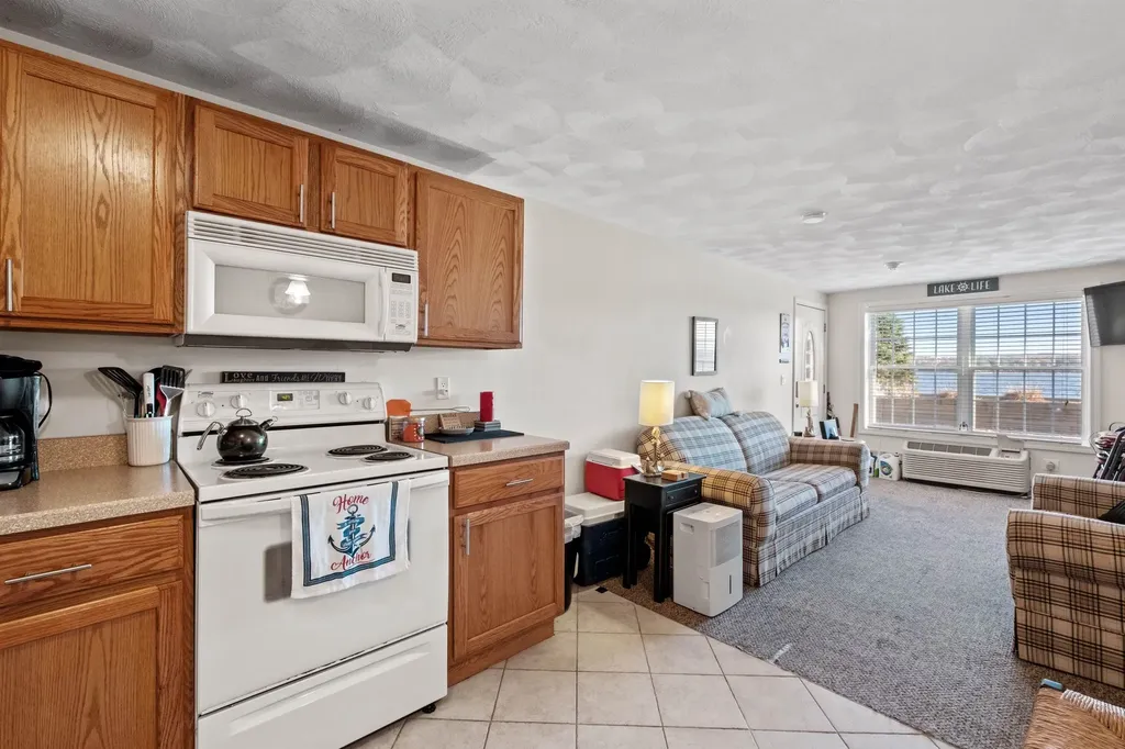 850 Laconia Road Tilton NH 03276