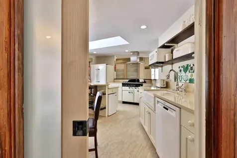 192 Cream Hill Road Mendon VT 05701