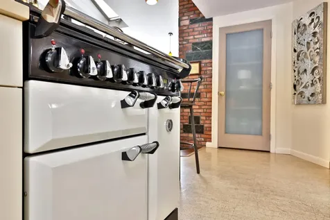 192 Cream Hill Road Mendon VT 05701