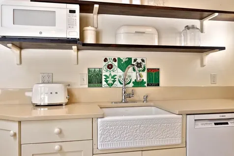 192 Cream Hill Road Mendon VT 05701