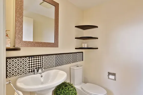 192 Cream Hill Road Mendon VT 05701