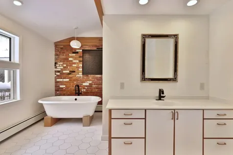 192 Cream Hill Road Mendon VT 05701