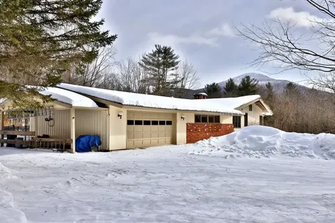 192 Cream Hill Road Mendon VT 05701