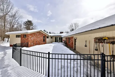 192 Cream Hill Road Mendon VT 05701