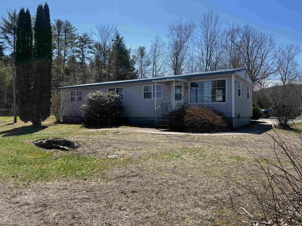 13 Eastview Road Swanzey NH 03446
